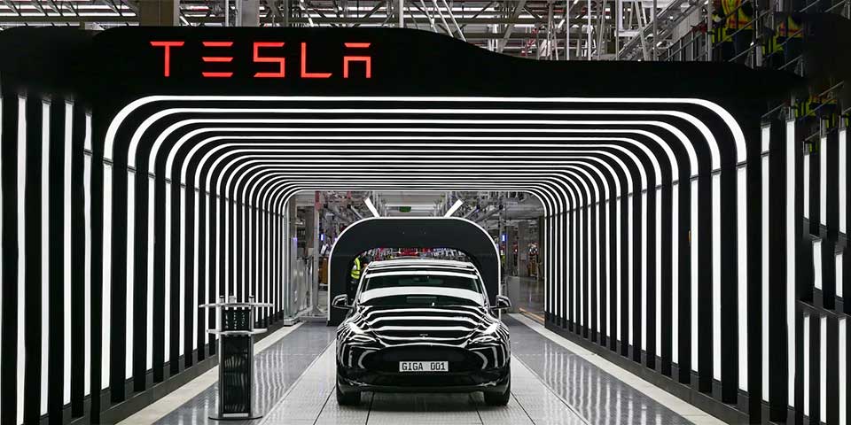 tesla prodazhi evropa padenie
